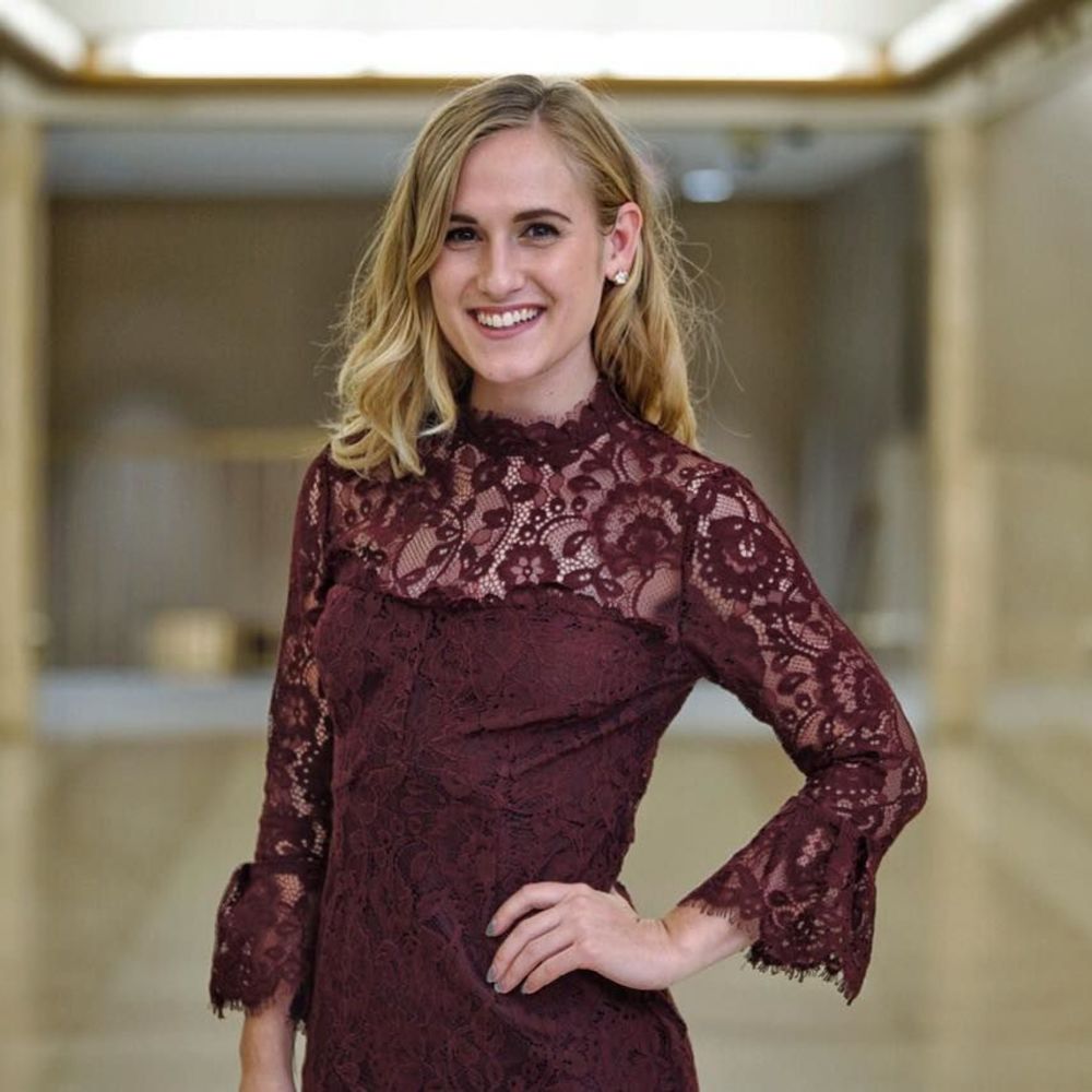 Meet your Posher, Hayley